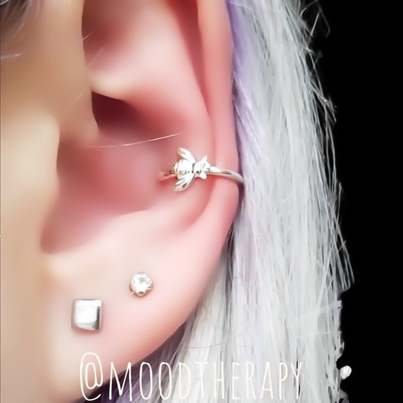 honey bee conch cartilage hoop earring in 925 sterling silver or 14k gold filled - Picture 2 of 8